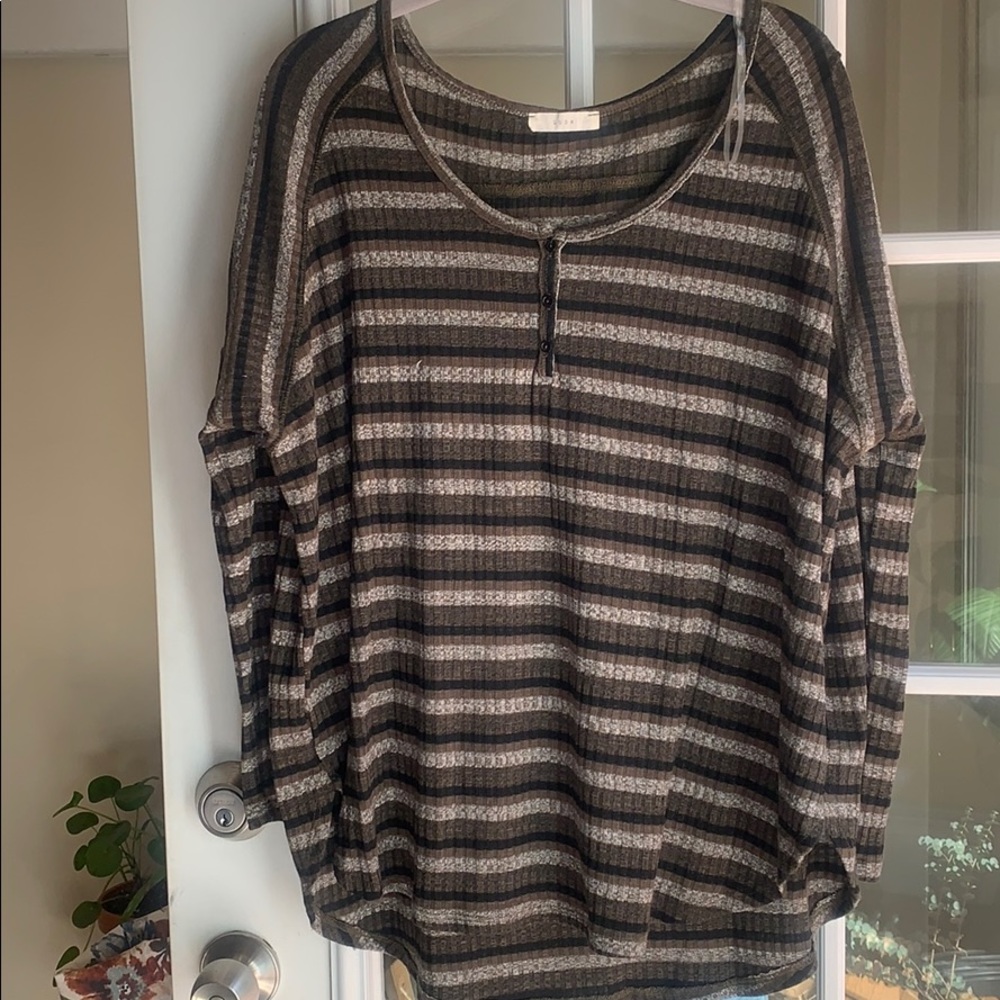 Lush Striped XL Shirt with Sleeves